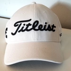 Titleist x footjoy baseball hat
